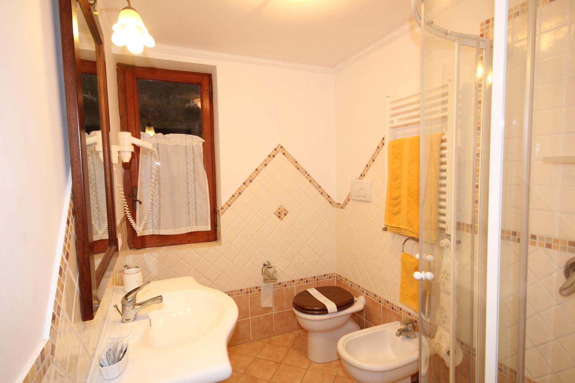 Double or Twin Room with Sea View,968009530:JPEG