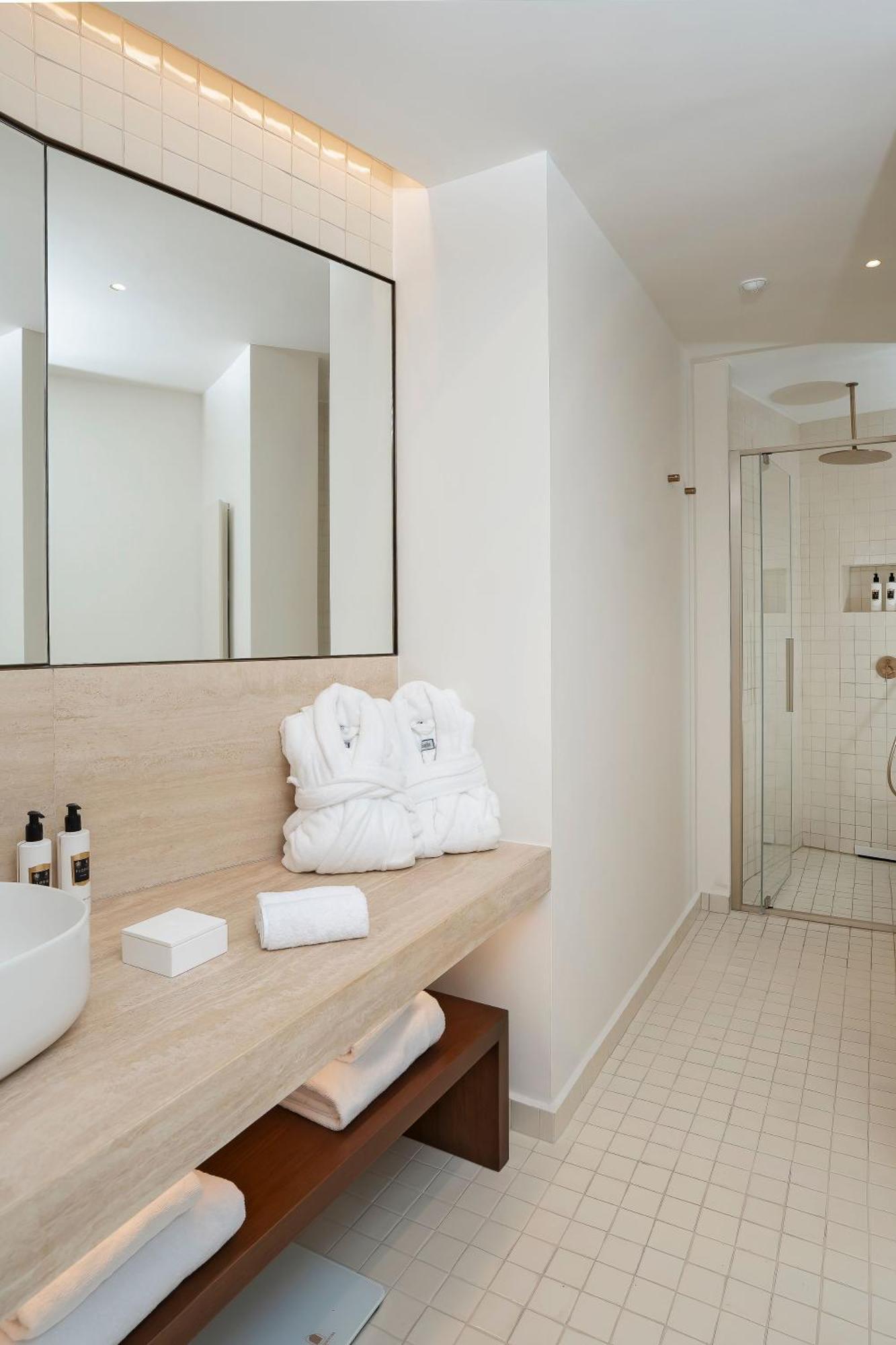 Junior Suite Sea View,1612253191:JPEG