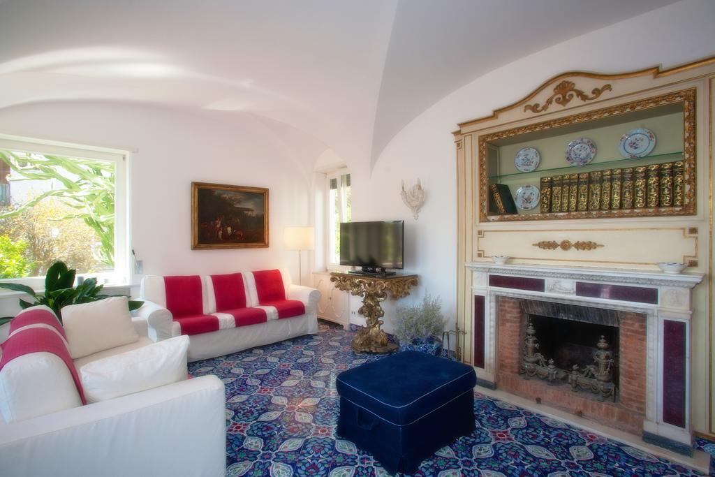 Deluxe Suite Sea View