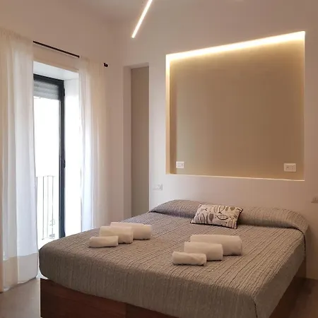 I 26 Gradini Capri-2